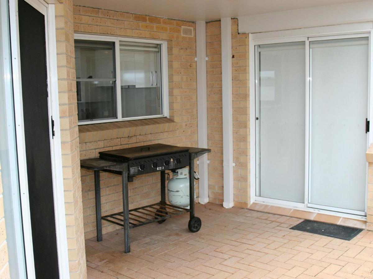The Clippers 1 Fabulous Waterfront Unit Appartement Salamander Bay Buitenkant foto