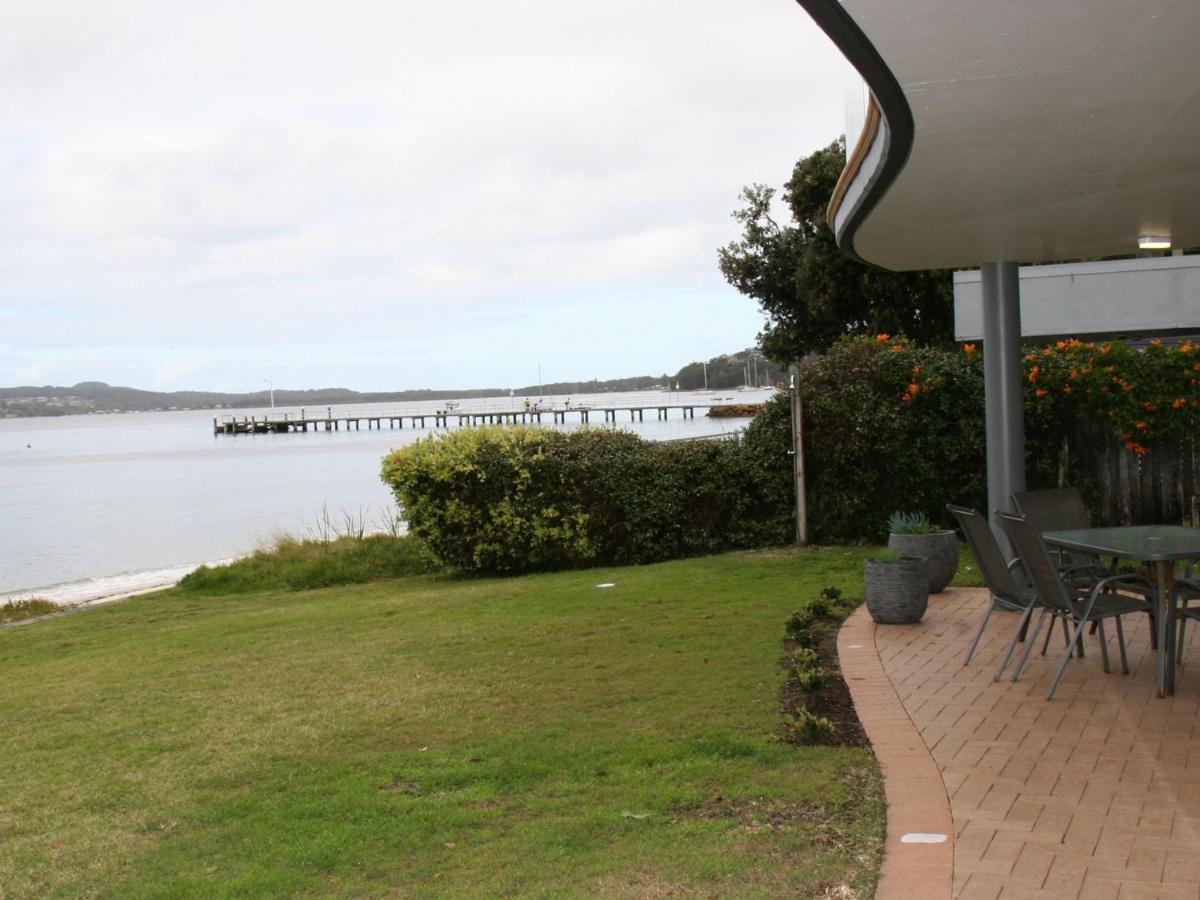 The Clippers 1 Fabulous Waterfront Unit Appartement Salamander Bay Buitenkant foto