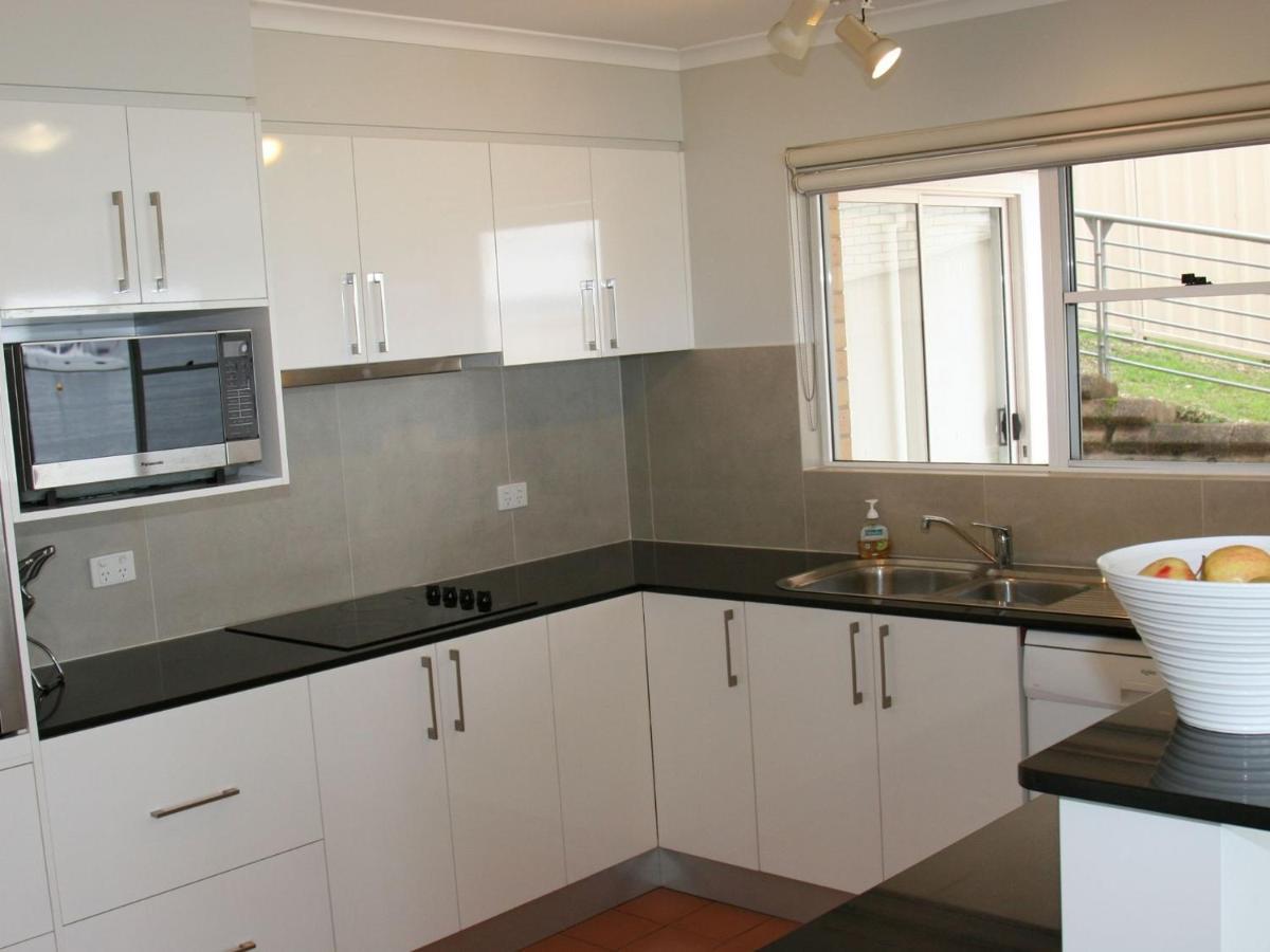 The Clippers 1 Fabulous Waterfront Unit Appartement Salamander Bay Buitenkant foto